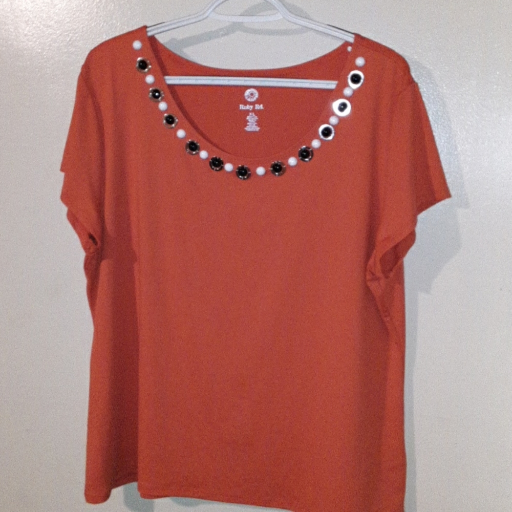 Womens xl short sleeved blouse